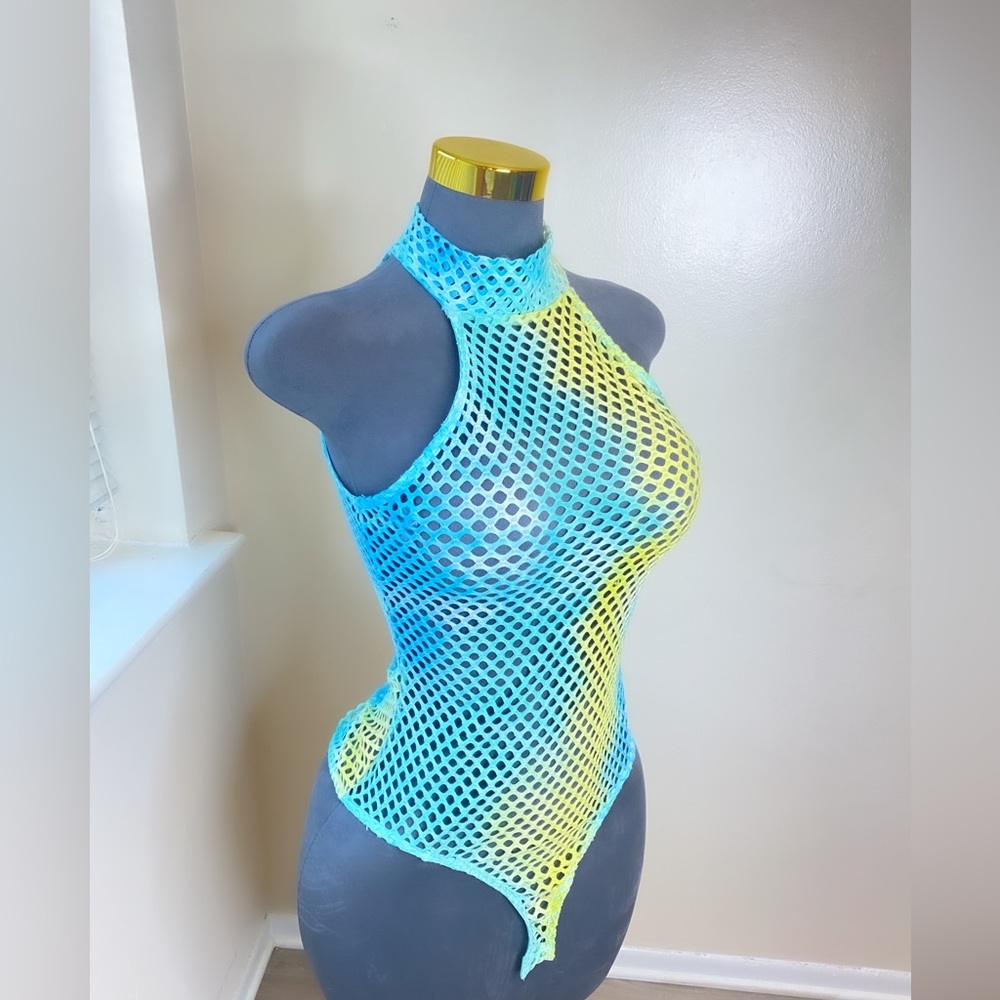 Womens bodysuit top